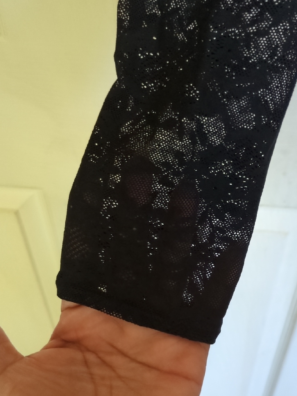 NWT Savage X Fenty Black XL Lace Cropped Top Clasp Front Adjustable Back - Picture 5 of 9
